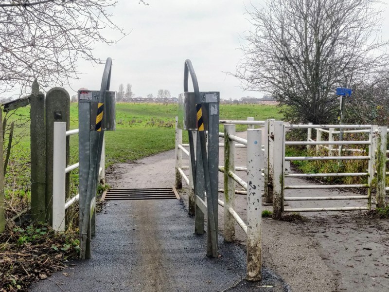 Hob Moor Barriers&nbsp;Removed